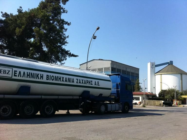 Σε προστασία από τους πιστωτές της η ΕΒΖ – Αποδεσμεύθηκαν οι κατασχεμένοι τραπεζικοί της λογαριασμοί